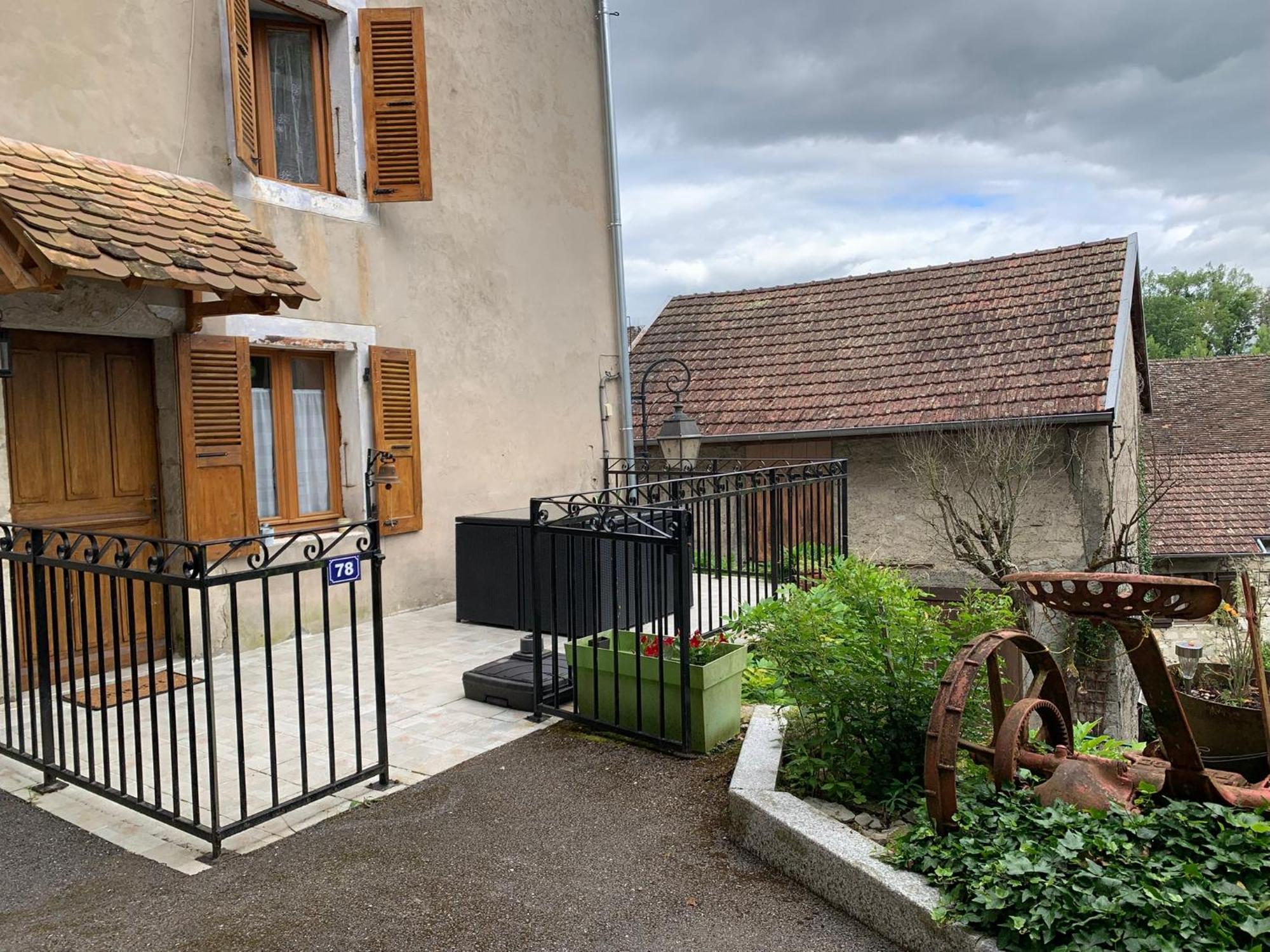 Gite Chez Charlot Chanaz Esterno foto